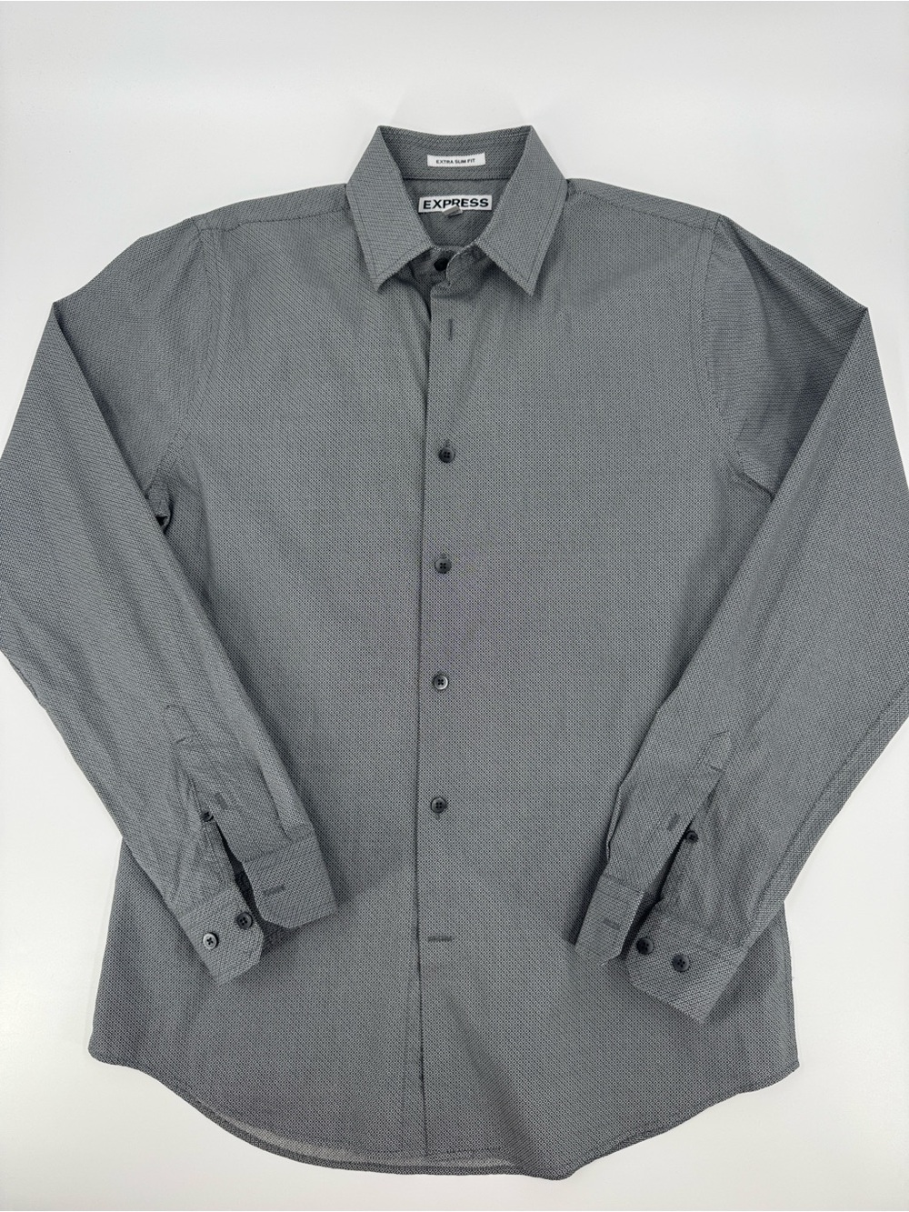 Express Men's Gray Long-Sleeve Button-Up Shirt Size M Neck 15-15.5